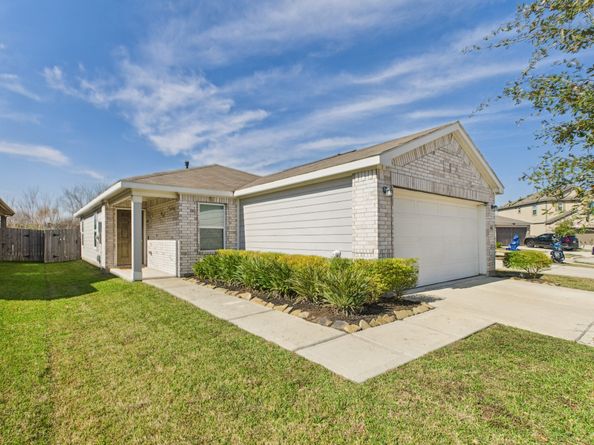 11608 Moonstruck Lane, Houston TX 77048