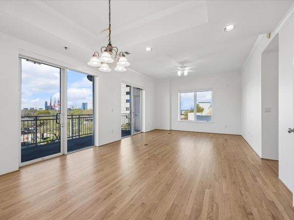 2520 Robinhood Street 503, Houston TX 77005