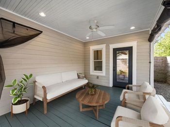 1131 Walling Street