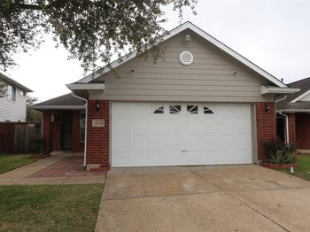 5914 Ridgebriar Lane