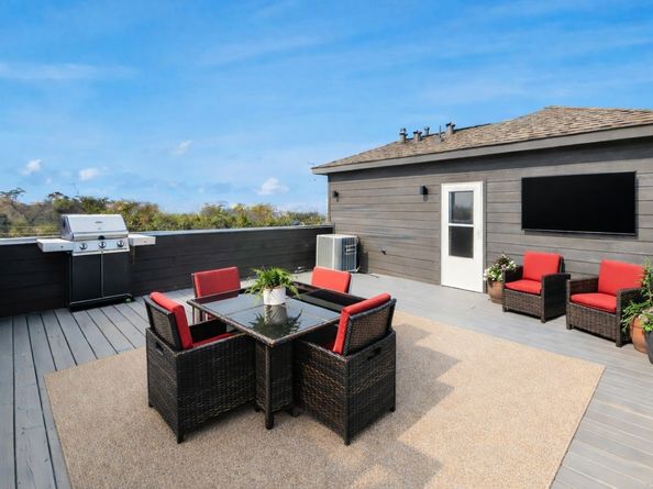 1628 W 24th Street, Houston TX 77008