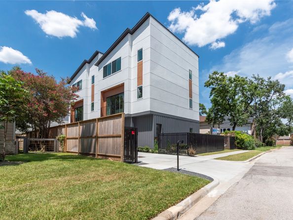 7120 Gary Street A, Houston TX 77055