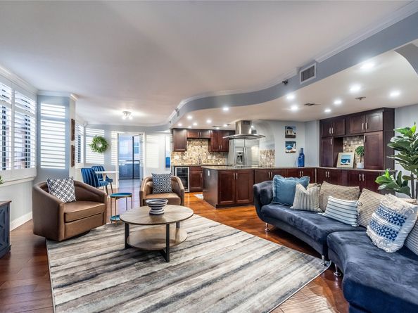 3525 Sage Road 1511, Houston TX 77056