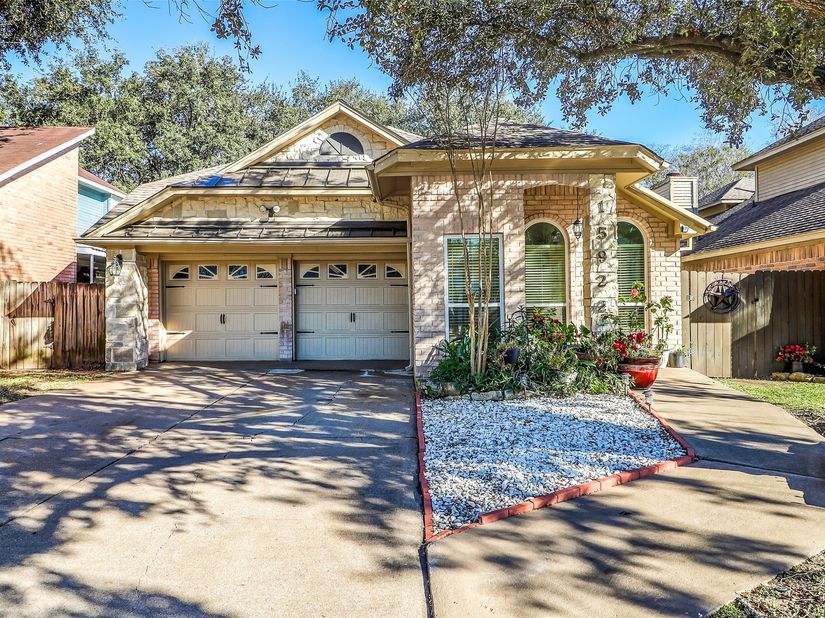 15922 Riverside Grove Drive, Houston TX 77083