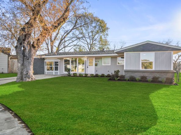 6174 Kenilwood Drive, Houston TX 77033