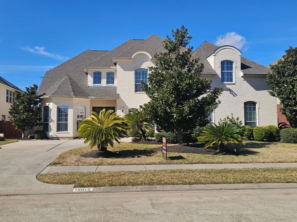 10015 Loch Courtney Lane, Houston TX 77089