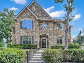 2425 W Bramlet Drive