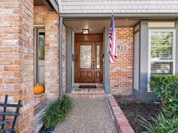 5913 Sugar Hill Drive