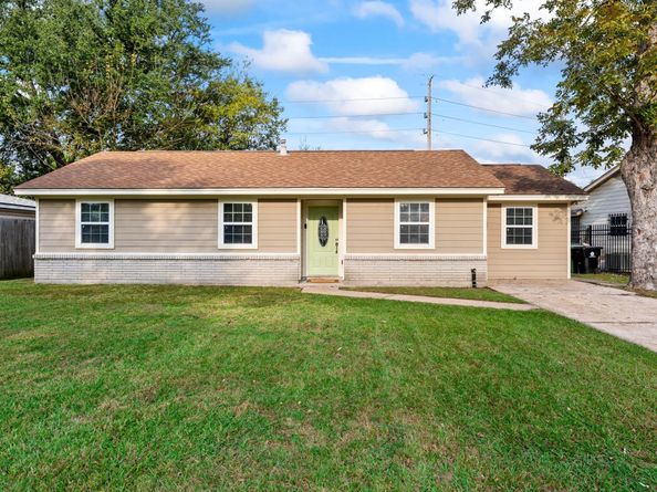 14927 Elmtex Drive, Houston TX 77396