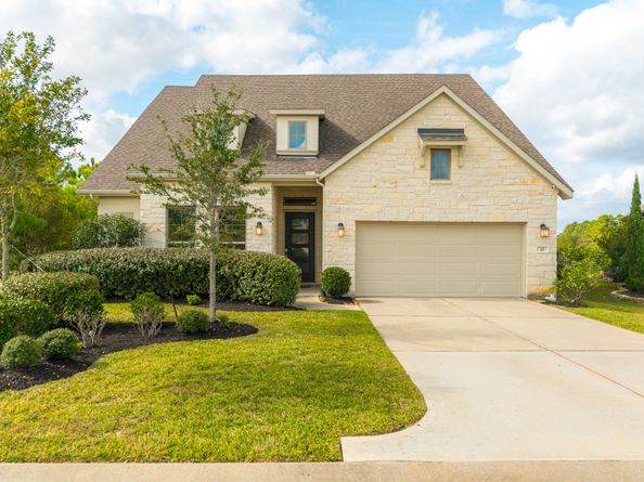 10 Fringetree Bark Court, The Woodlands TX 77375