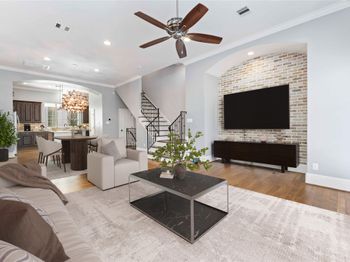 1616 Rosewood Street