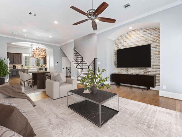 1616 Rosewood Street, Houston TX 77004