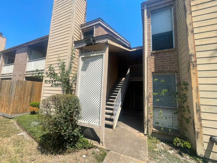 10211 Sugar Branch Drive 351, Houston TX 77036