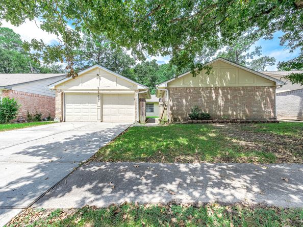 6031 Crooked Post Road, Spring TX 77373
