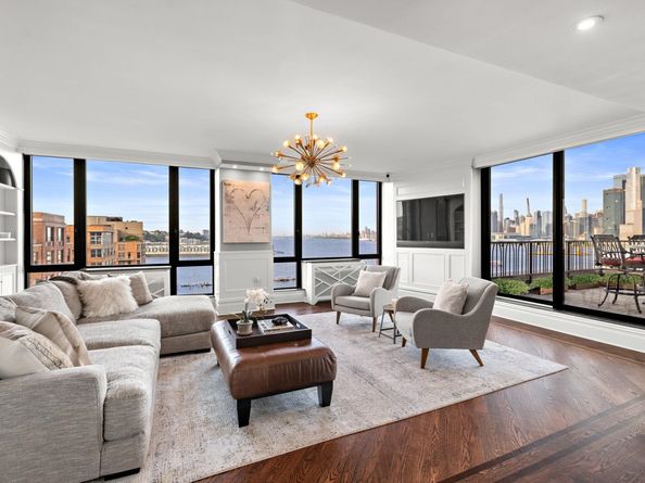 2 Constitution Ct PH01, Hoboken NJ 07030