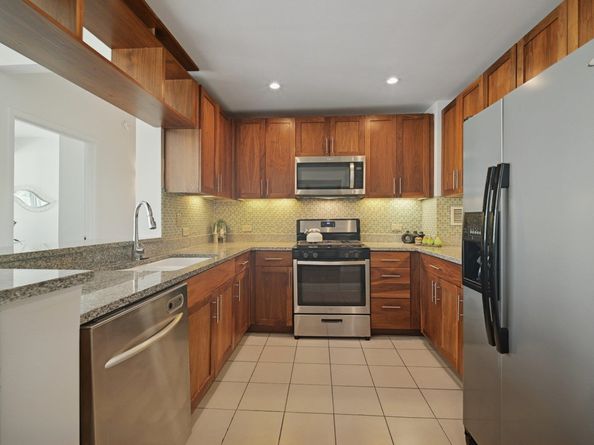 20 Newport Parkway 1011, Jersey City NJ 07310