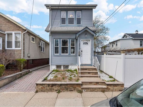 8423 Newkirk Ave, North Bergen NJ 07047