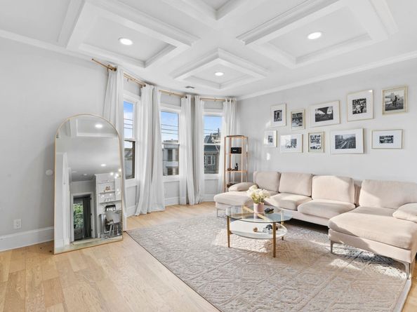 16 Romaine Ave, Jersey City NJ 07306