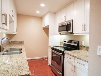 3565 Linden