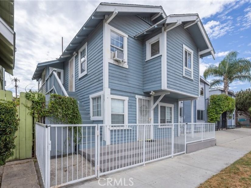 1007 Lewis Avenue, Long Beach CA 90813