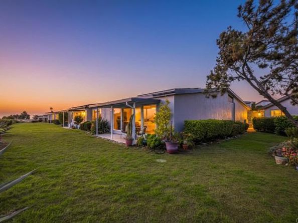 3890 Vista Campana 39, Oceanside CA 92057