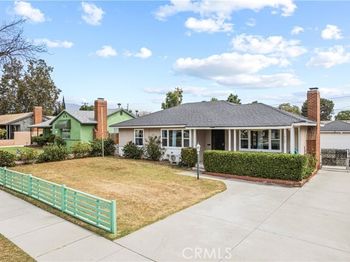 1422 N Sultana