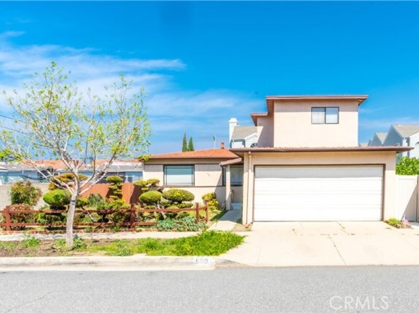909 Garnet, Redondo Beach CA 90277