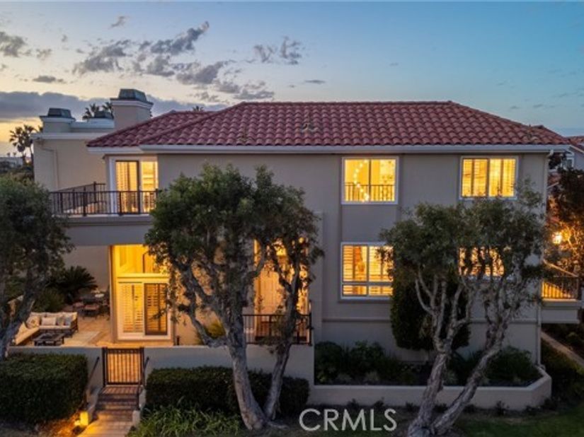 6011 Shadowbrook, Huntington Beach CA 92648