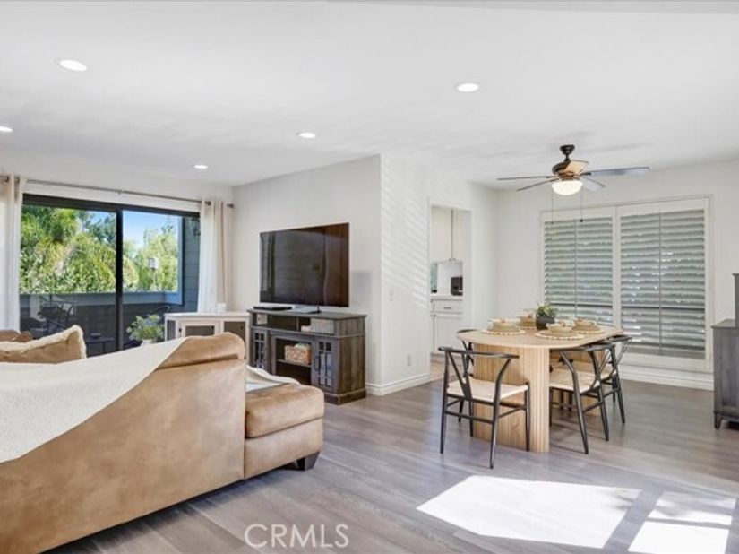 75 Cambria, Aliso Viejo CA 92656