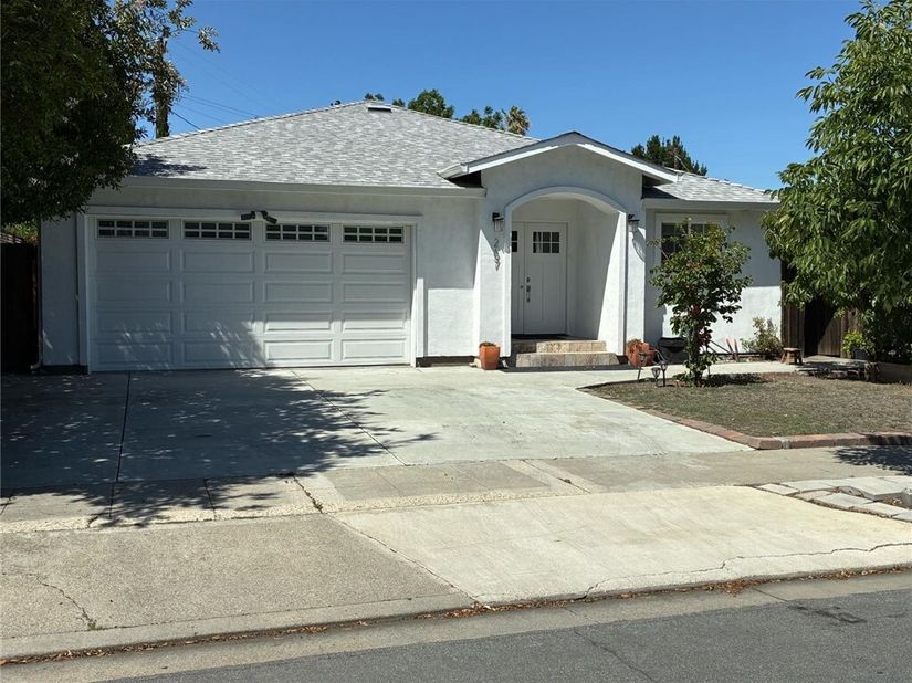 267 Eureka Court, Sunnyvale CA 94085