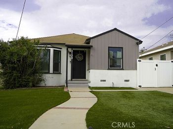 3129 W 112th