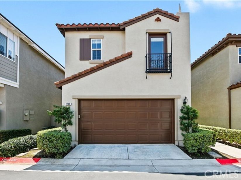 1208 Jasmine Walk, Torrance CA 90502