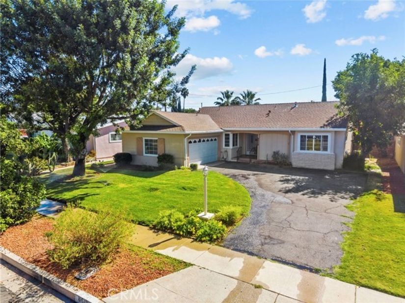 8518 Fullbright Avenue, Winnetka (los Angeles) CA 91306