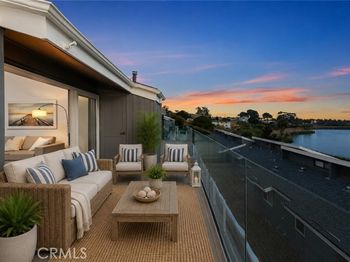 2399 Jefferson