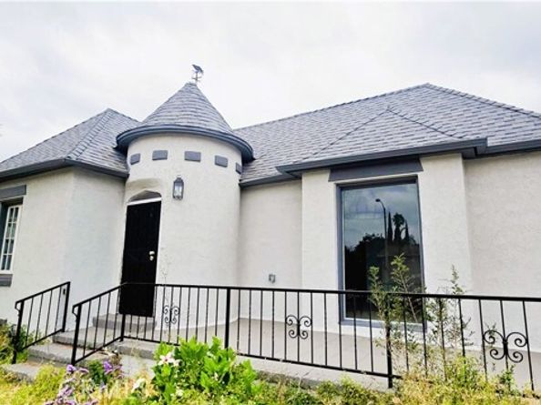 2187 E Villa, Pasadena CA 91107