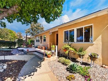 2532 Treelane