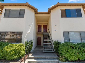 5050 Valley Crest Dr