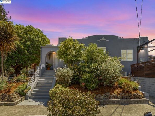 2133 E 30Th St, Oakland CA 94606