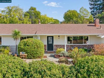 13 Anne Ct