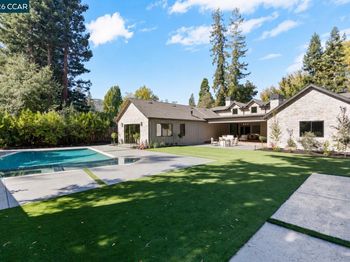 132 Leona Ct