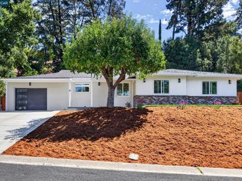 8 Ramona Dr