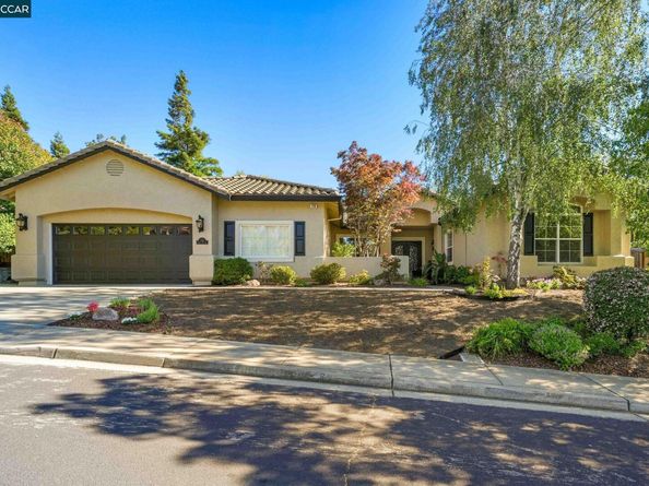 110 Forest Hill Dr, Clayton CA 94517