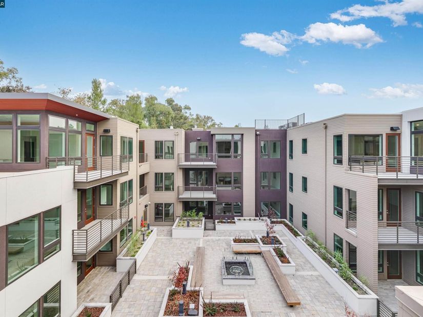 3664 Mt. Diablo E211, Lafayette CA 94549