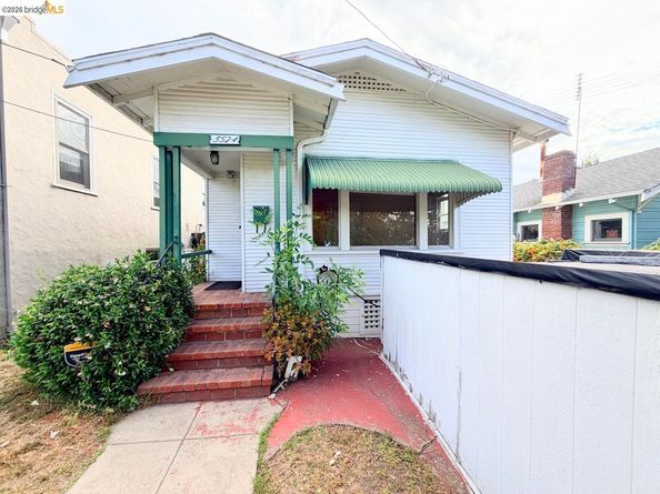3524 Wisconsin St, Oakland CA 94619