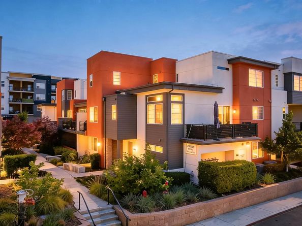 29268 Hub Ln, Hayward CA 94544
