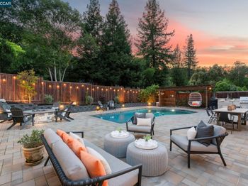 2837 Litina Ct