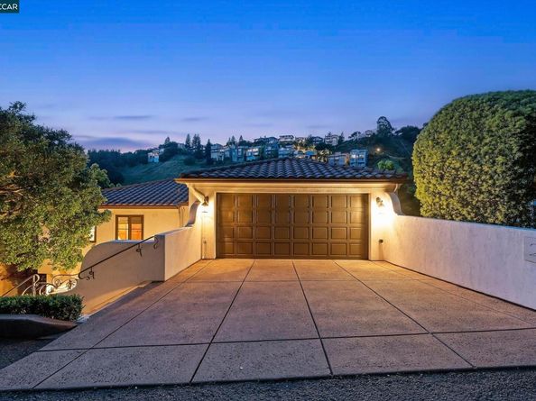 21 Live Oak Rd, Berkeley CA 94705