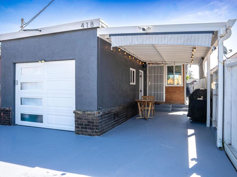 418 Douglas Ave, Oakland CA 94603