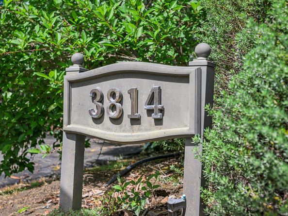 3814 Happy Valley Rd, Lafayette CA 94549