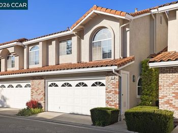 371 Bellflower Ct